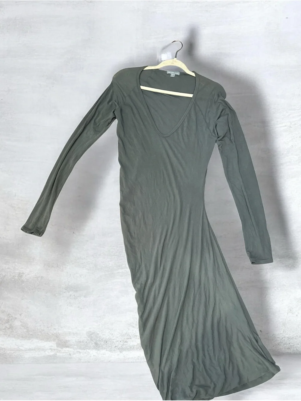 James Perse Asymmetric body cone midi dress size 4 - Picture 2 of 5